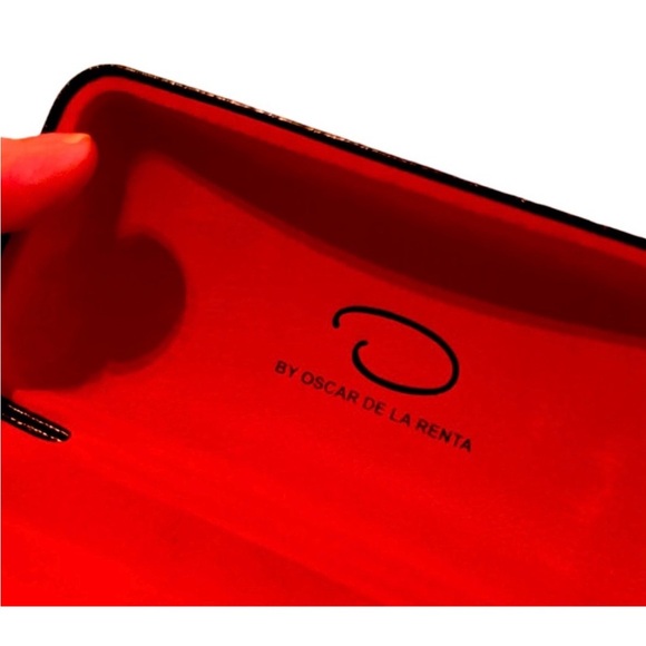 OSCAR DE LA RENTA Luxury Designer Sunglasses & Case - Picture 2 of 6